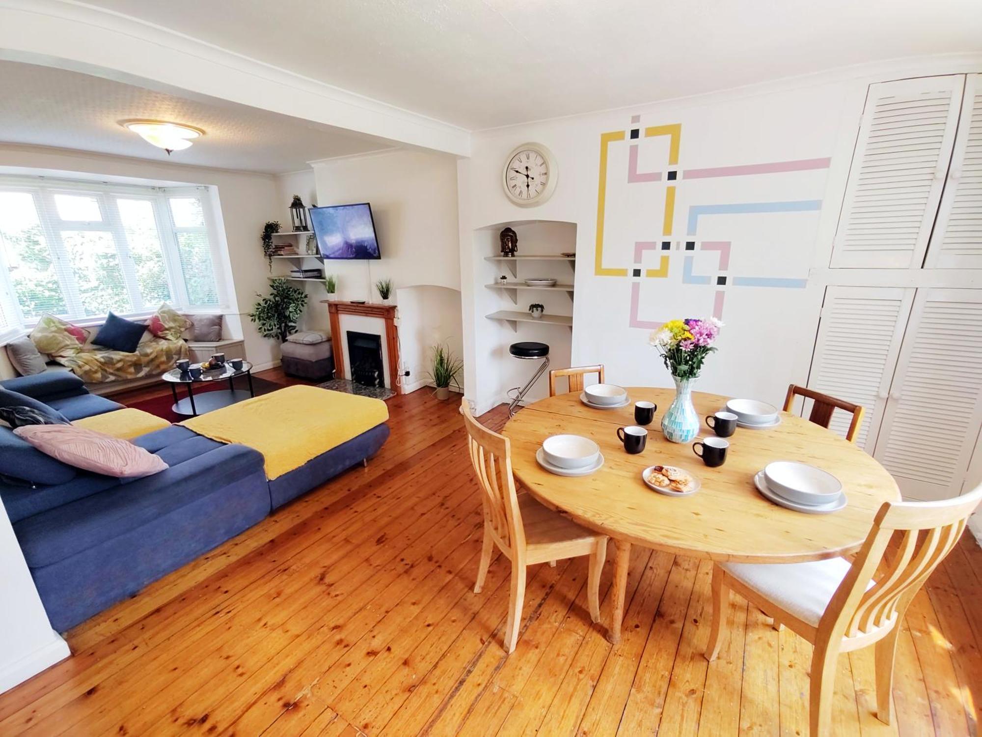 Epicsa - Corporate & Family Stay In 3 Bedroom House With Garden, Free Parking 캠브리지 외부 사진